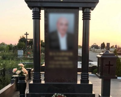примеры наших работ памятники Арки
