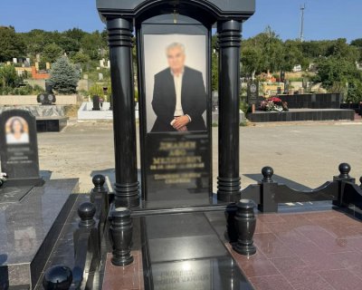примеры наших работ памятники Арки