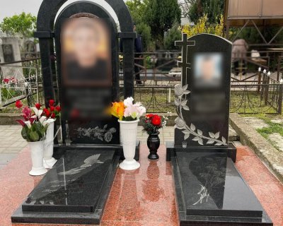 примеры наших работ памятники Арки
