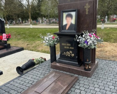 примеры наших работ памятники из гранита