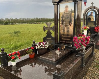 примеры наших работ памятники Военным и участникам СВО