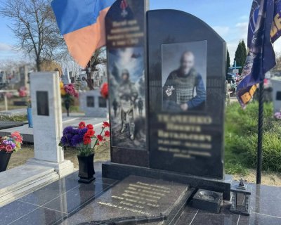 примеры наших работ памятники Военным и участникам СВО