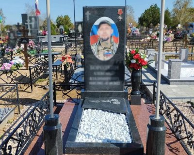примеры наших работ памятники Военным и участникам СВО