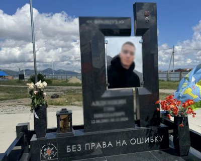 примеры наших работ памятники Военным и участникам СВО